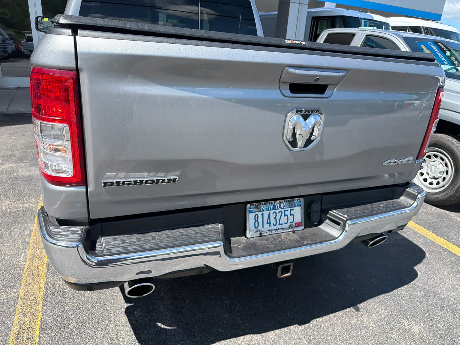 2022 RAM 1500 Big Horn Crew Cab 4x4 5'7" Box