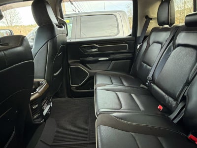 2022 RAM 1500 Laramie Crew Cab 4x4 5'7" Box