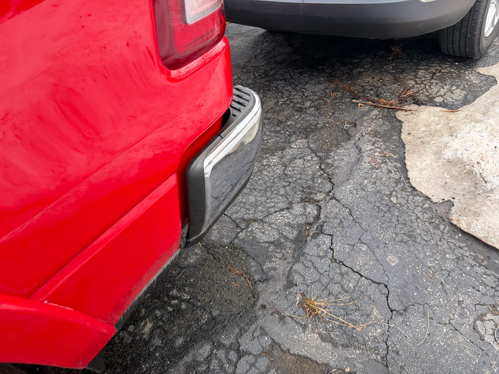 2022 RAM 1500 Laramie Crew Cab 4x4 5'7" Box