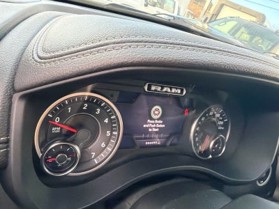 2021 RAM 1500 Laramie Crew Cab 4x4 5'7" Box