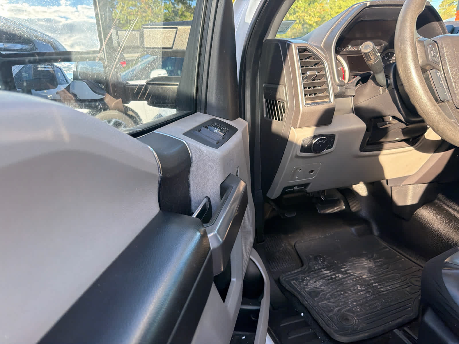 2019 Ford Super Duty F-550 DRW XL