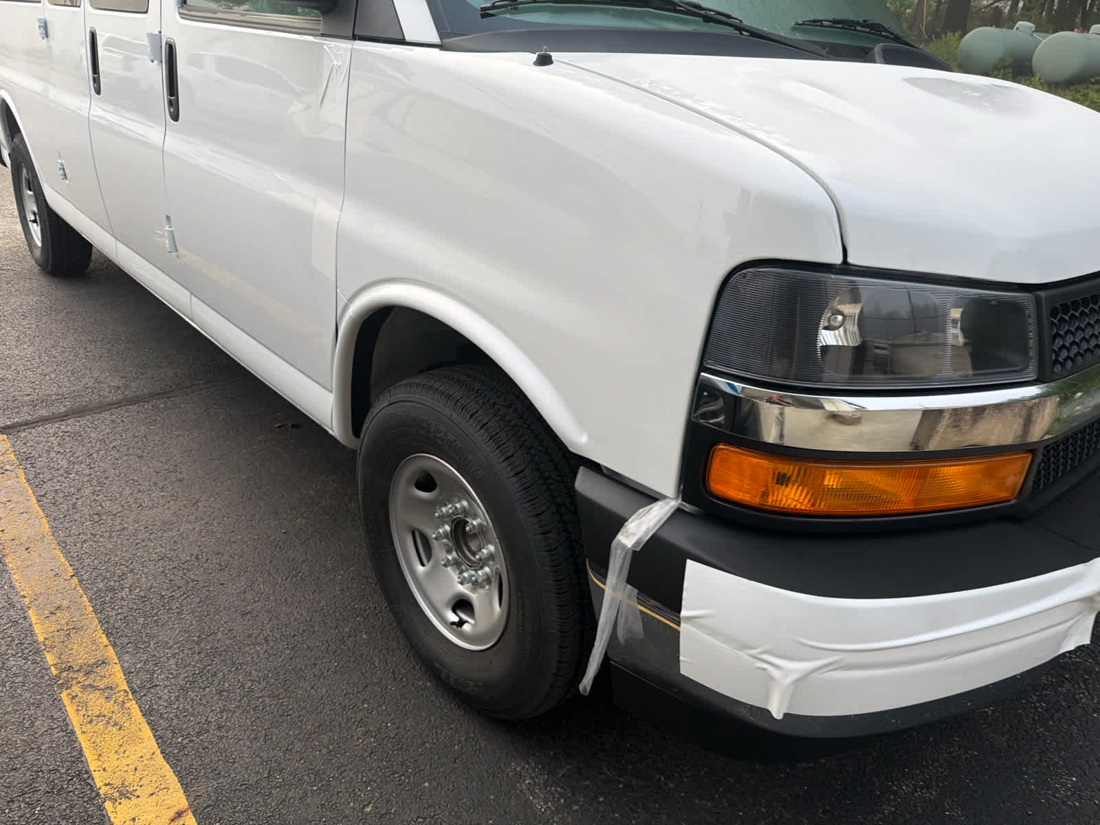 2026 Chevrolet Express Passenger LT