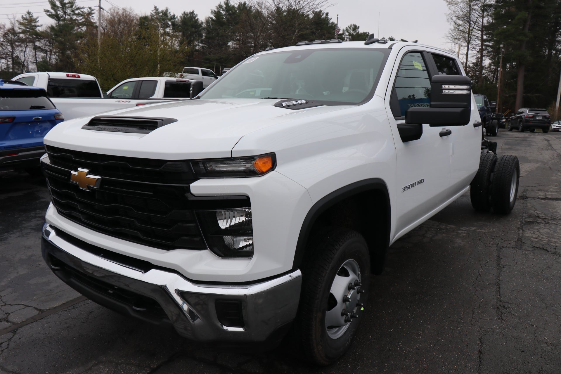 2026 Chevrolet Silverado 3500 HD Chassis Cab Work Truck