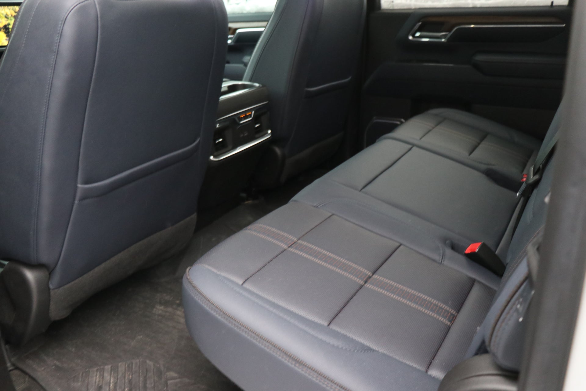 2024 Chevrolet Silverado 3500 HD High Country DRW