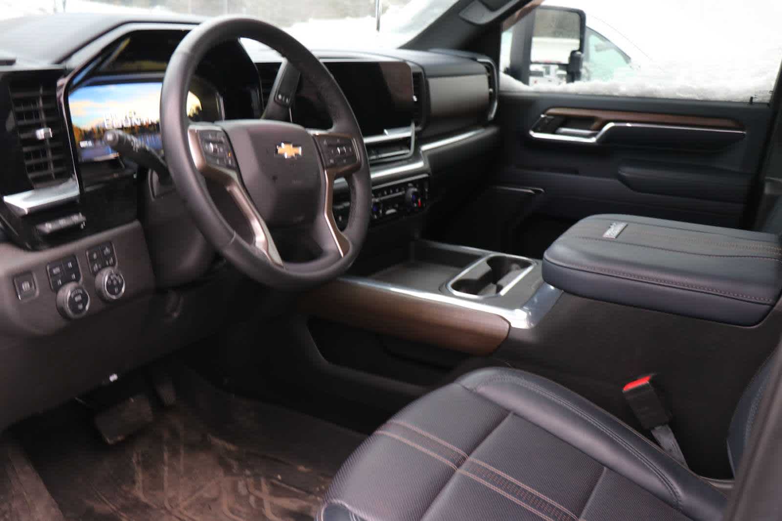 2024 Chevrolet Silverado 3500 HD High Country DRW