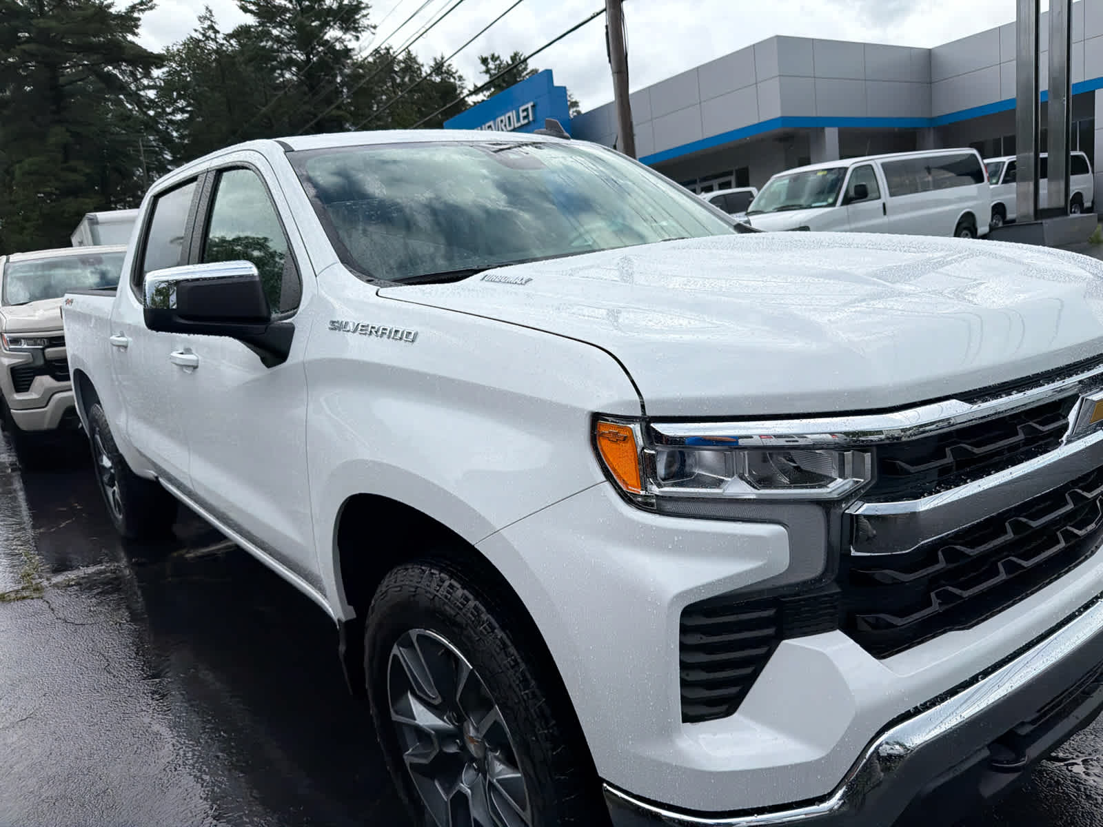 2026 Chevrolet Silverado 1500 LT