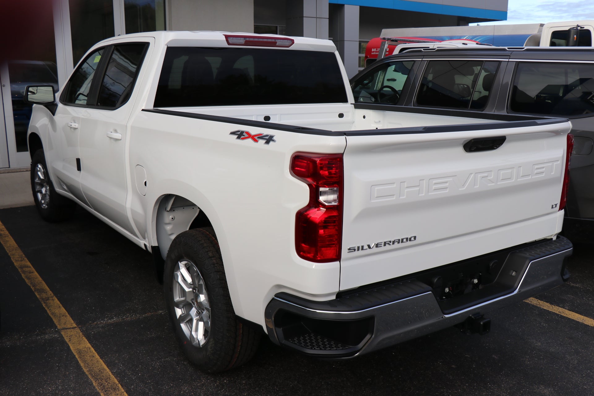 2026 Chevrolet Silverado 1500 LT (2FL)