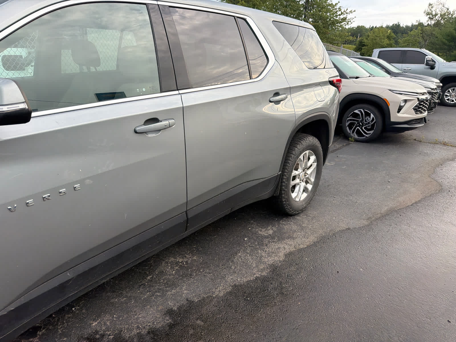 2023 Chevrolet Traverse LS