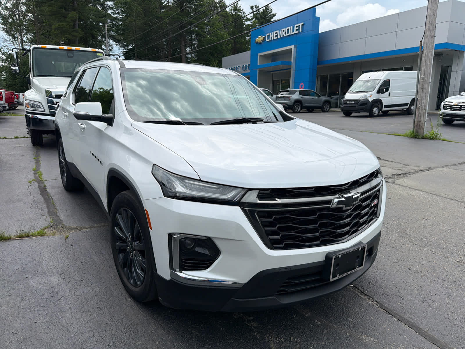 2023 Chevrolet Traverse RS