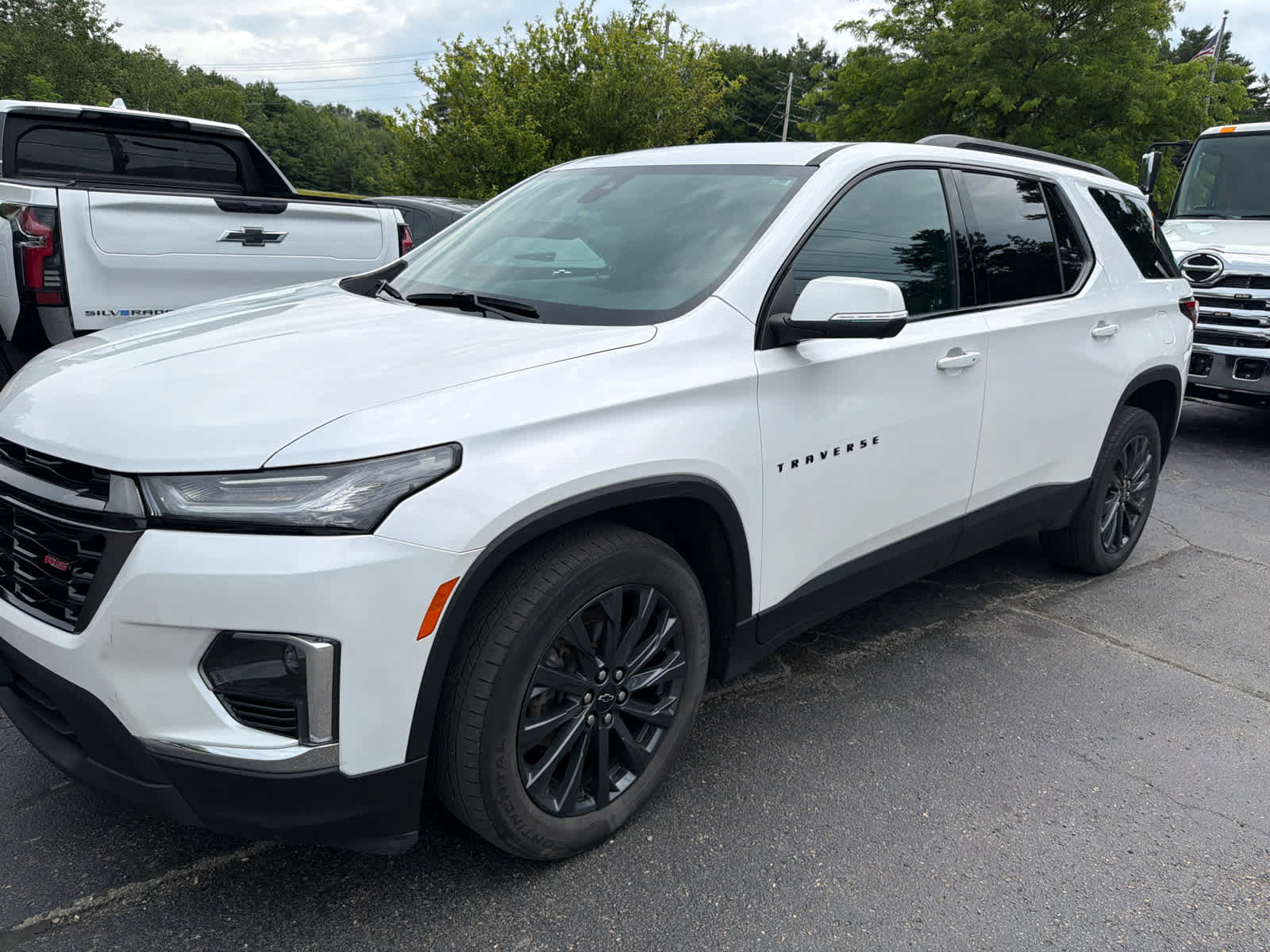 2023 Chevrolet Traverse RS