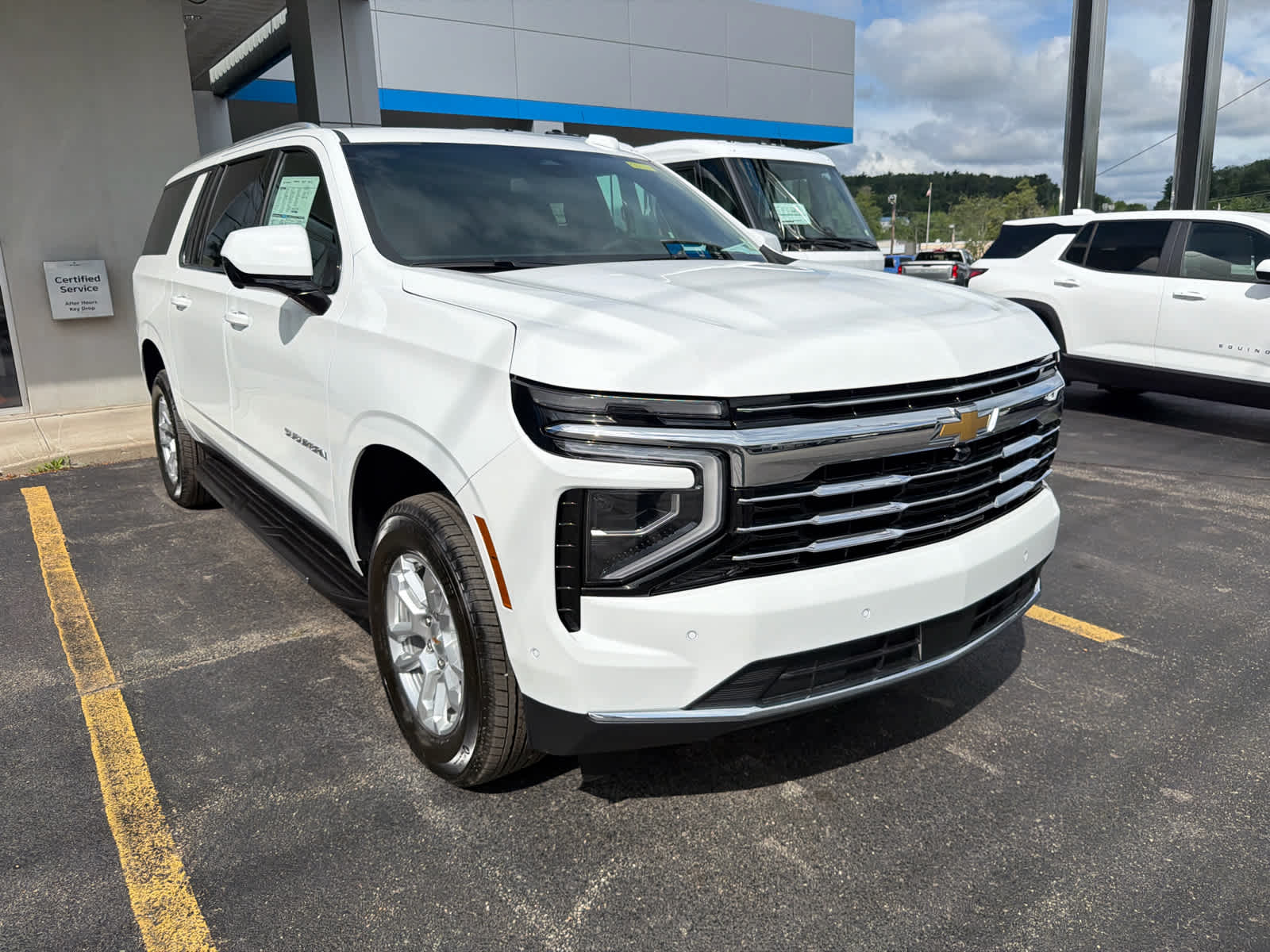 2026 Chevrolet Suburban LT