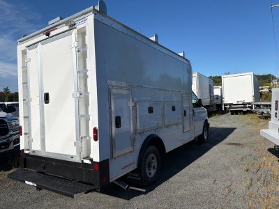 2026 Chevrolet Express Cutaway 3500 1WT