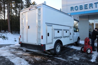 2026 Chevrolet Express Cutaway 3500 1WT