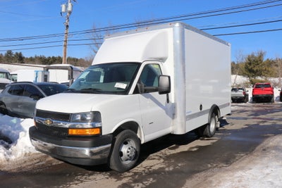 2024 Chevrolet Express Cutaway 3500 1WT
