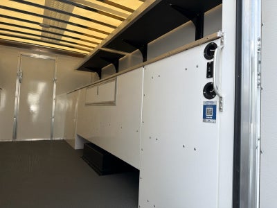 2025 Chevrolet Express Cutaway 4500 2WT