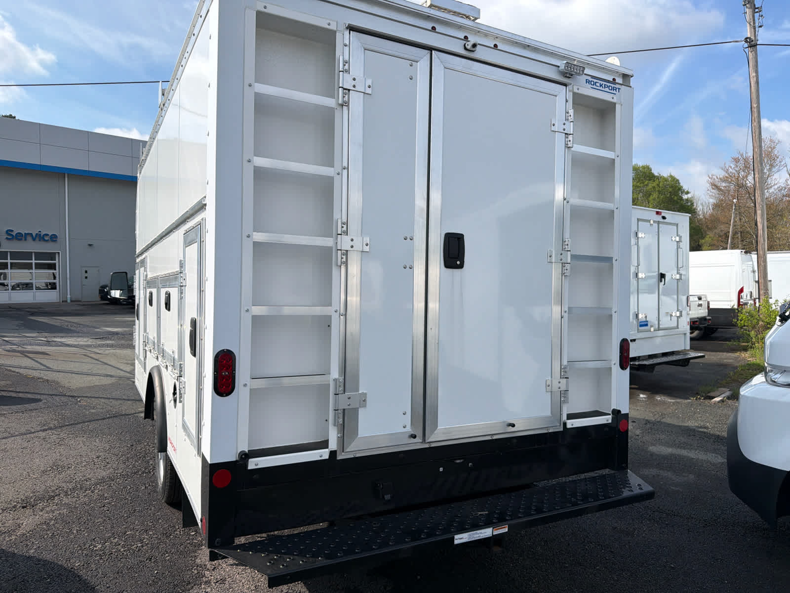 2025 Chevrolet Express Cutaway 4500 2WT