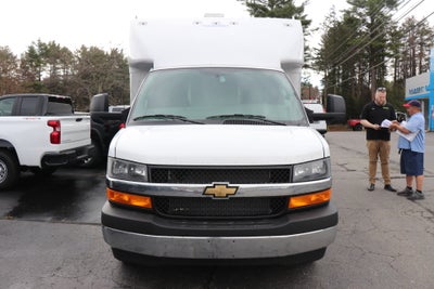2026 Chevrolet Express Cutaway 4500 2WT