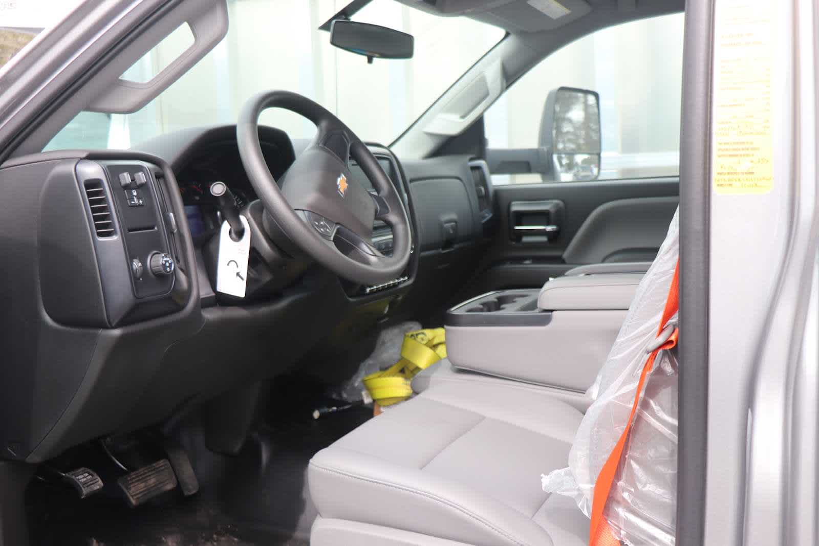 2024 Chevrolet Silverado 5500 HD Work Truck