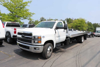 2024 Chevrolet Silverado 5500 HD Work Truck