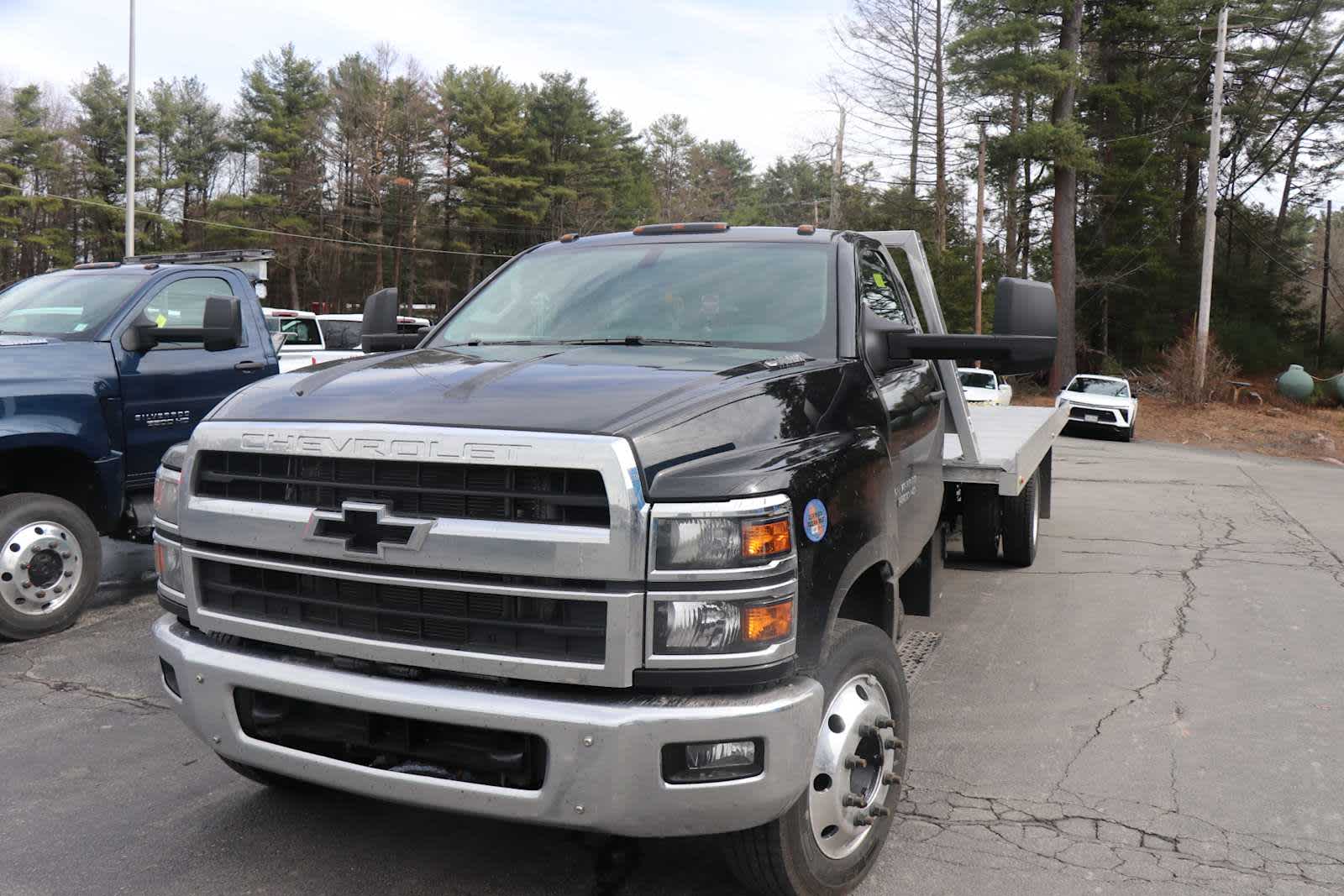 2024 Chevrolet Silverado 5500 HD Work Truck