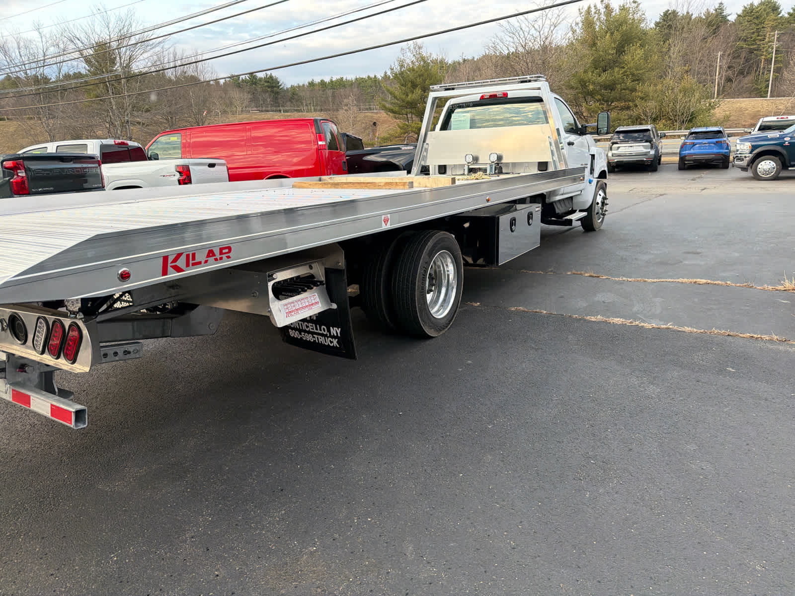 2024 Chevrolet Silverado 6500 HD Work Truck