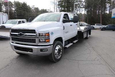 2024 Chevrolet Silverado 6500 HD Work Truck