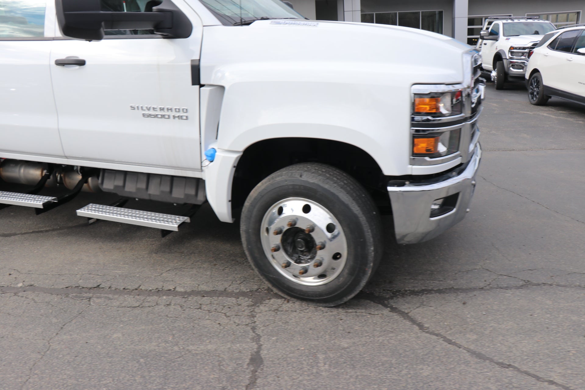 2024 Chevrolet Silverado 6500 HD Work Truck