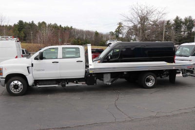 2024 Chevrolet Silverado 6500 HD Work Truck
