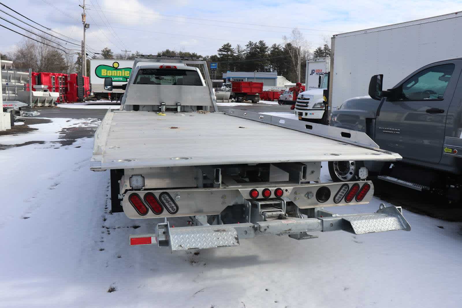 2024 Chevrolet Silverado 6500 HD Work Truck