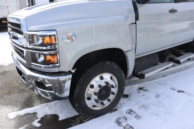 2024 Chevrolet Silverado 6500 HD Work Truck