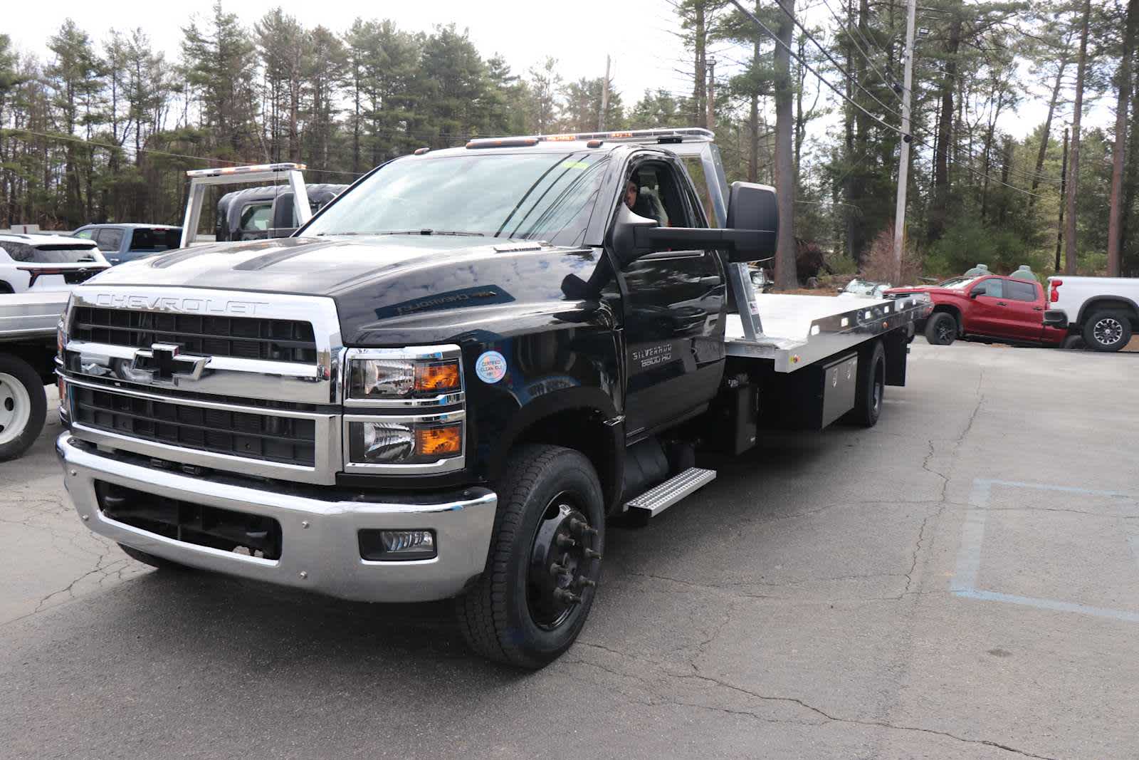 2024 Chevrolet Silverado 6500 HD Work Truck