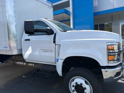2024 Chevrolet Silverado 5500 HD Work Truck