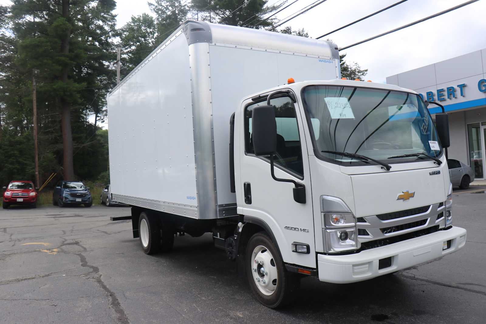 2024 Chevrolet Low Cab Forward 4500 HG NA