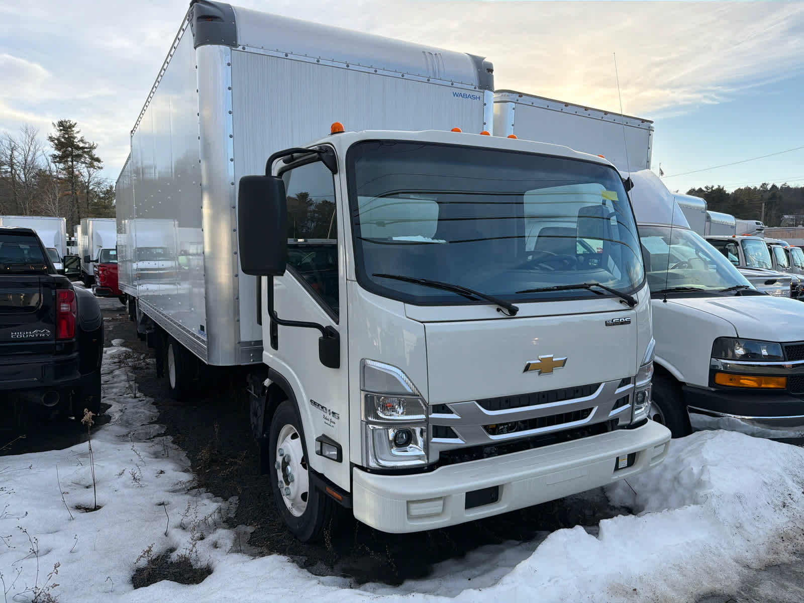 2025 Chevrolet Low Cab Forward 5500 HG NA