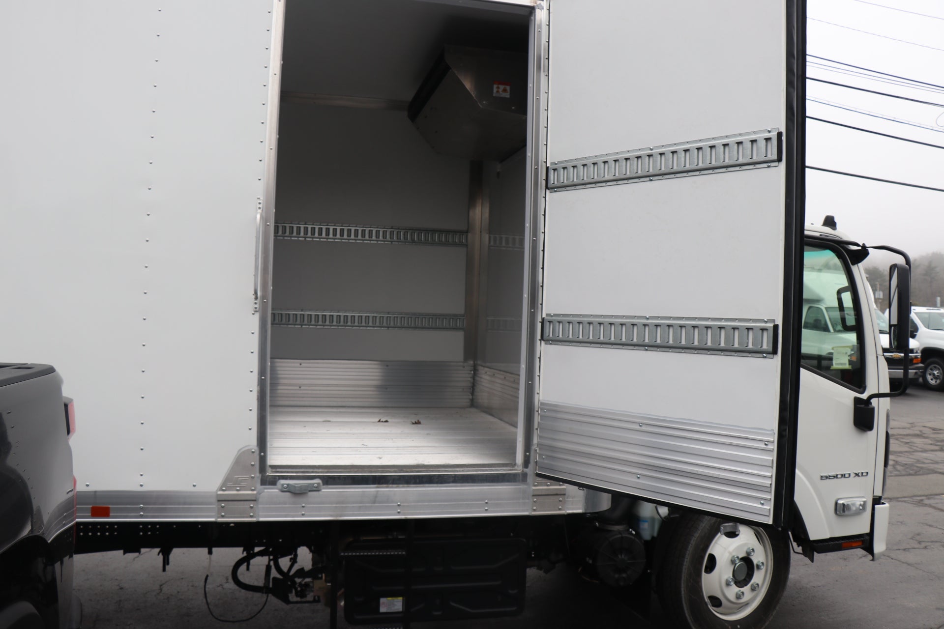 2025 Chevrolet Low Cab Forward 5500 XD 1WT