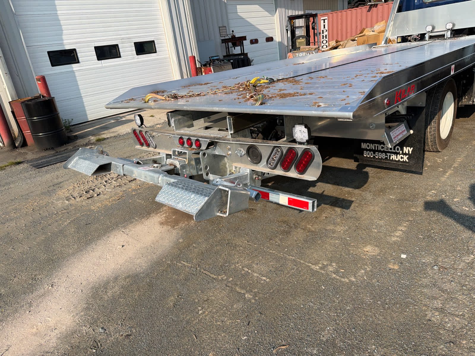2025 Chevrolet Low Cab Forward 5500 XD NA