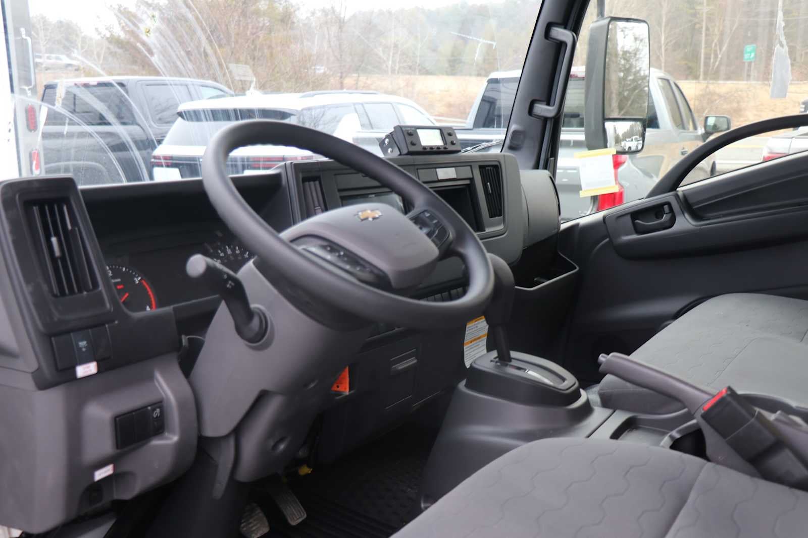 2025 Chevrolet Low Cab Forward 5500 XD NA