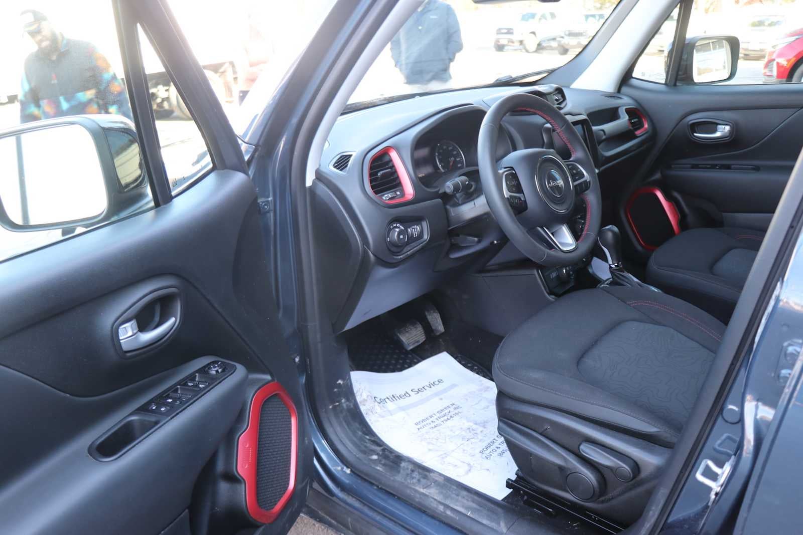 2023 Jeep Renegade Trailhawk