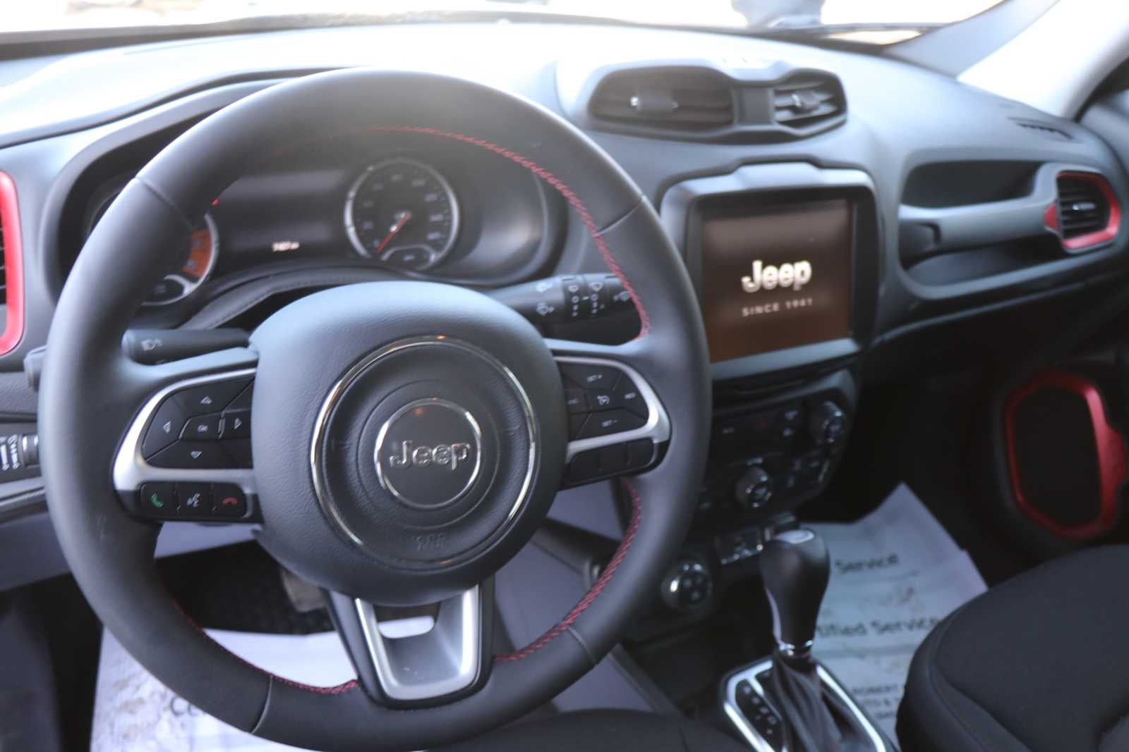 2023 Jeep Renegade Trailhawk